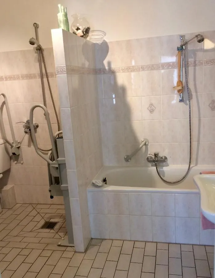 Eikenburg B&B 에인트호번